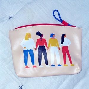 🆕👛NWOT Ipsy Makeup Bag